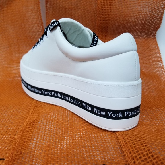 New Womens Lace Up Round Toe Platform Sneakers - Picture 5 of 8